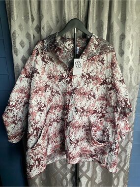 M Square Crinkle Textured Poncho Red White Oversized Womens 2 NWT USA